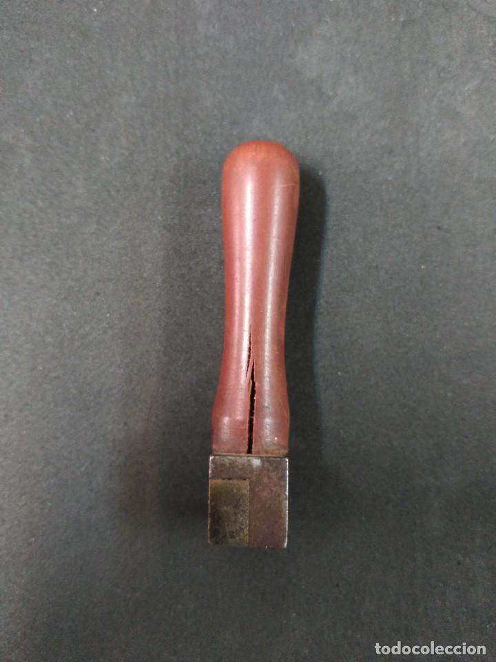 Escriban&iacute;a: MANGO DE SELLO DE LACRE, DE MADERA - Foto 4