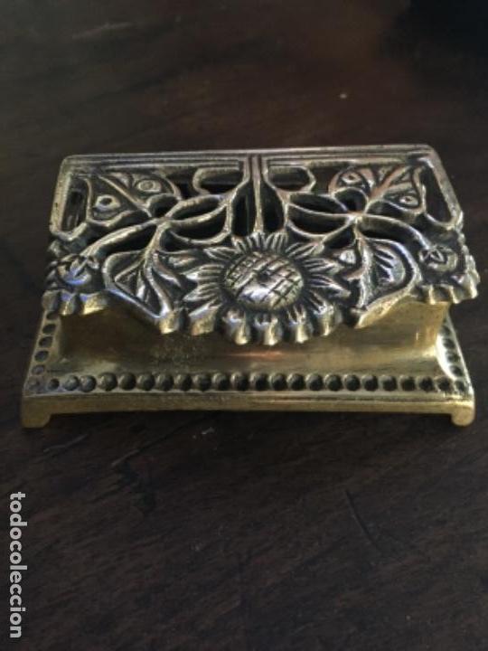 Escriban&iacute;a: Caja porta sellos de bronce - Foto 6