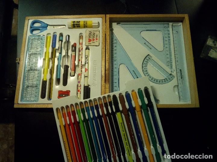 Escriban&iacute;a: Caja staedler de madera con varios elementos completa - Foto 2