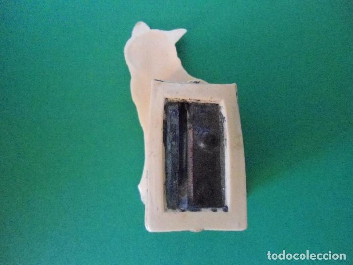 Escriban&iacute;a: ANTIGUO SACAPUNTAS GATO - Foto 3