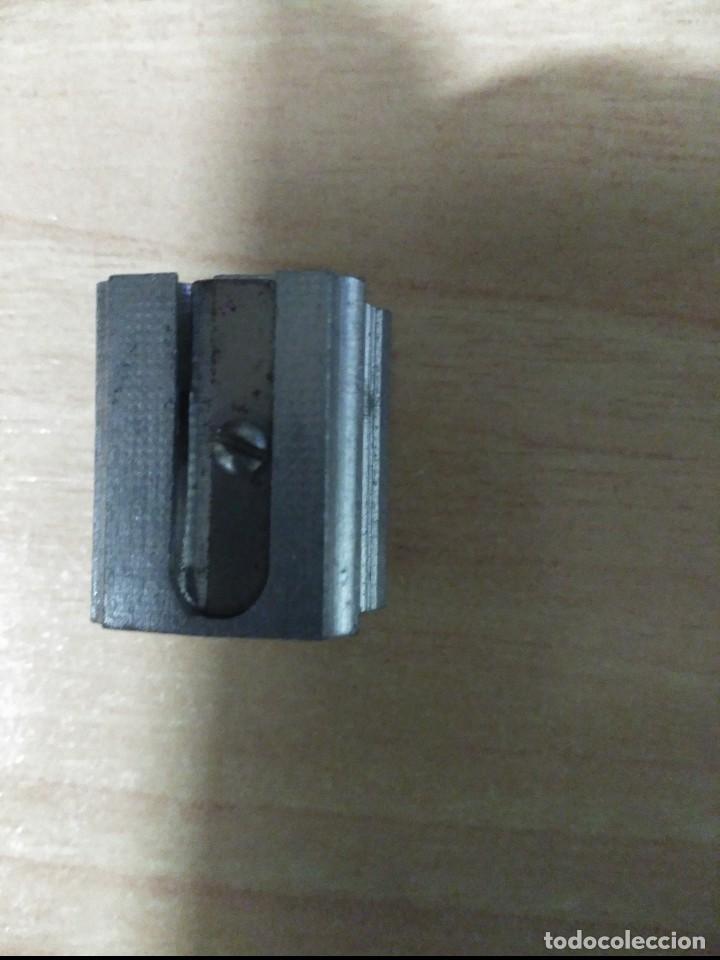 Escriban&iacute;a: sacapuntas kishore doble metal - Foto 1