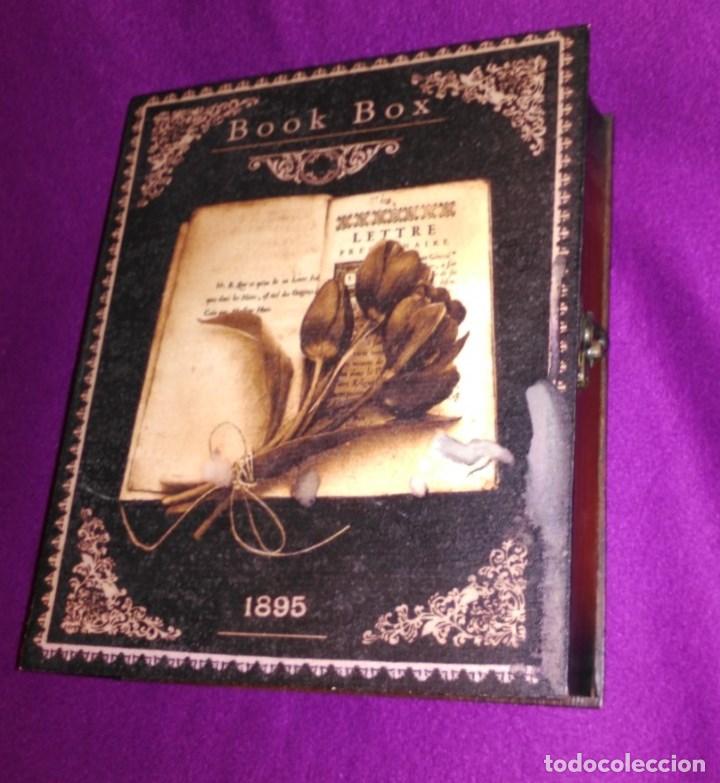 Escriban&iacute;a: ESTCHE EN FORMA DE LIBRO, CON SET ESCRITURA. - Foto 1