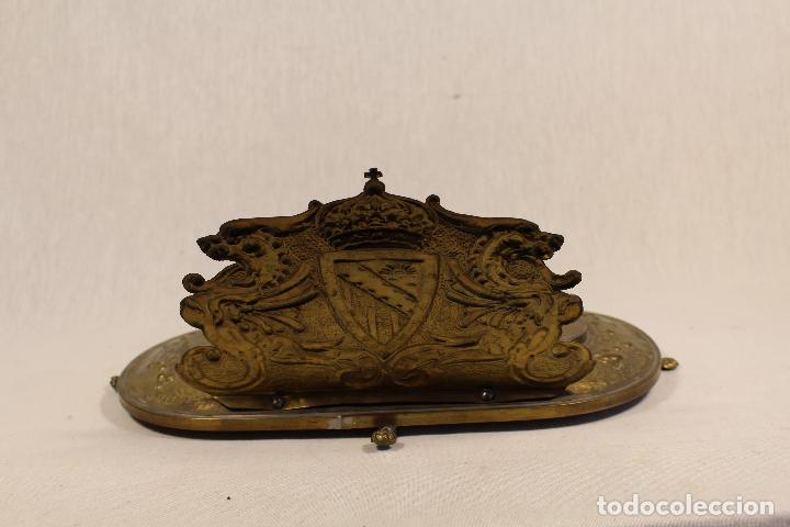 Escriban&iacute;a: escribania de laton con dragones - Foto 2