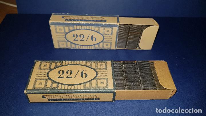 Escriban&iacute;a: CAJAS DE GRAPAS ANTIGUAS LLENAS (22/6) - Foto 2