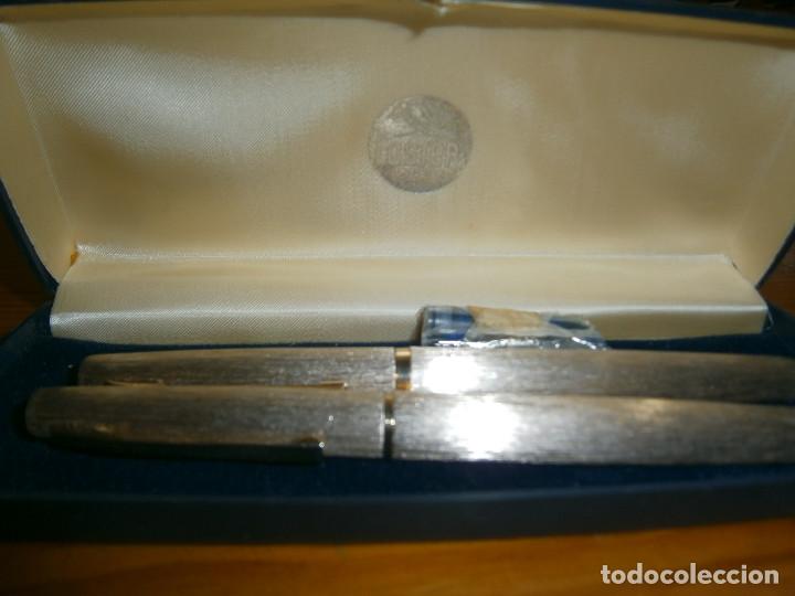 Escriban&iacute;a: importantes par de plumas en buen estado - Foto 1