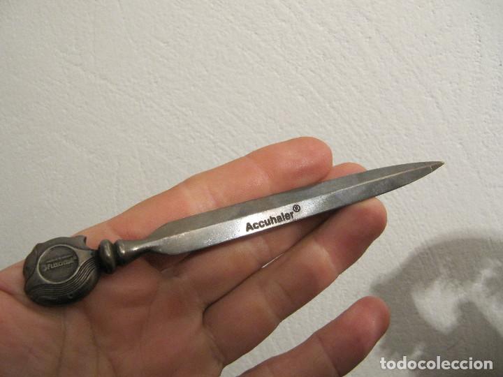 Escriban&iacute;a: RARO ABRECARTAS ACCUHALER FLIXOTIDE - Foto 1