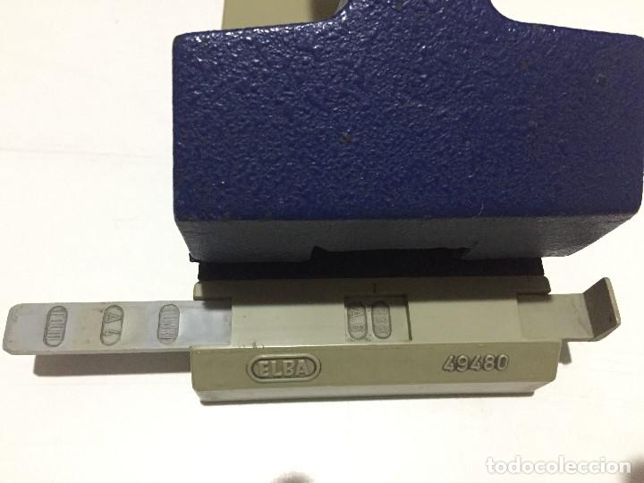 Escriban&iacute;a: TALADRADORA PARA PAPEL DE SOBREMESA - Foto 3