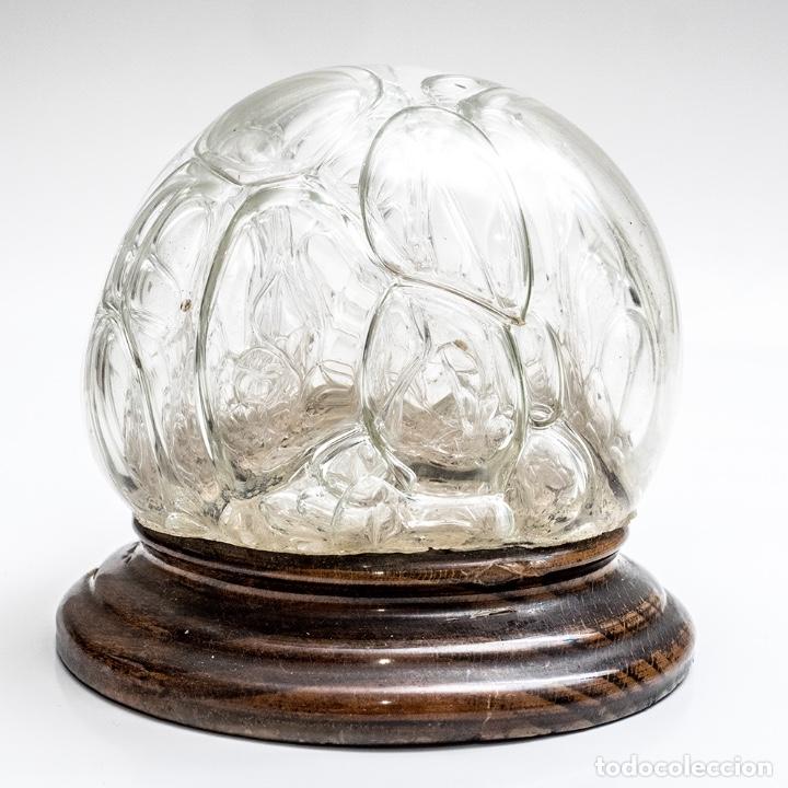 Escriban&iacute;a: Pisapapeles de cristal de burbujas con base de madera - Foto 1