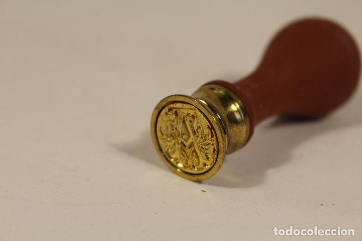 Escriban&iacute;a: tamp&oacute;n sello de cera con la letra a - Foto 2