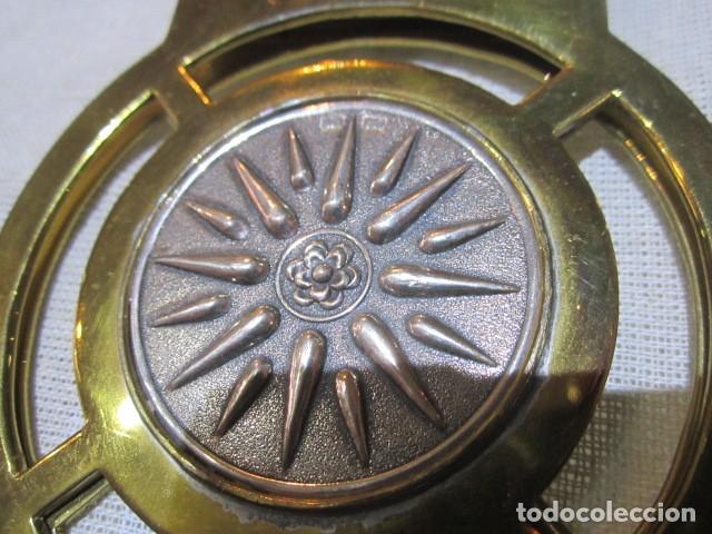 Escriban&iacute;a: Pinza pillapapeles de metal. 10 x 8 cms. - Foto 4