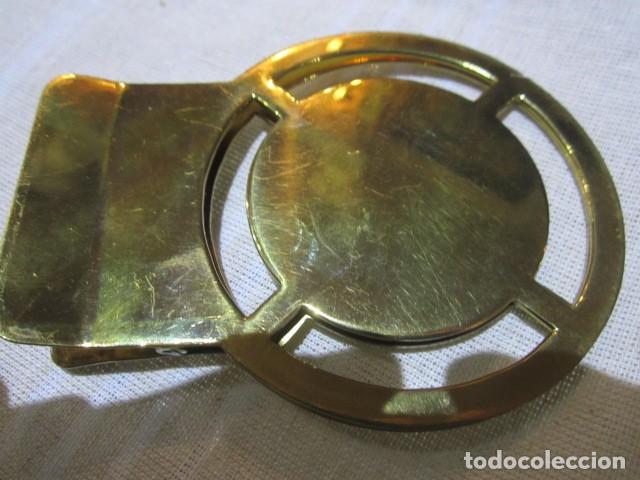 Escriban&iacute;a: Pinza pillapapeles de metal. 10 x 8 cms. - Foto 6