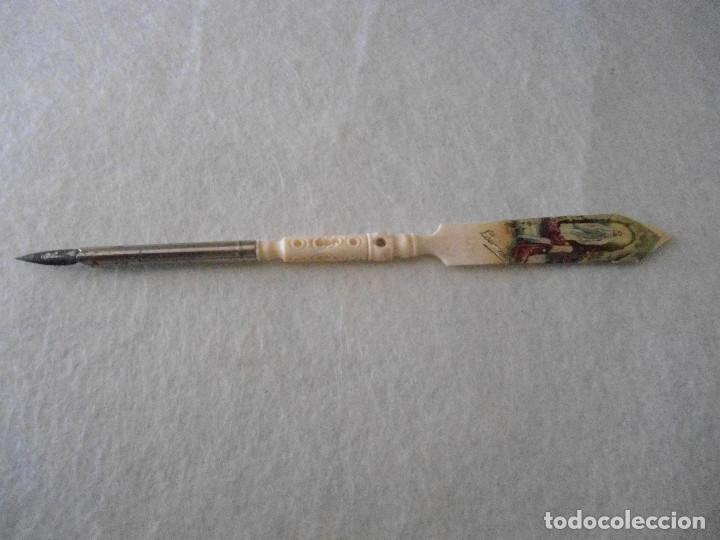 Escriban&iacute;a: ANTIGUA PLUMILLA DE HUESO CON VISOR DE LOURDES - Foto 1