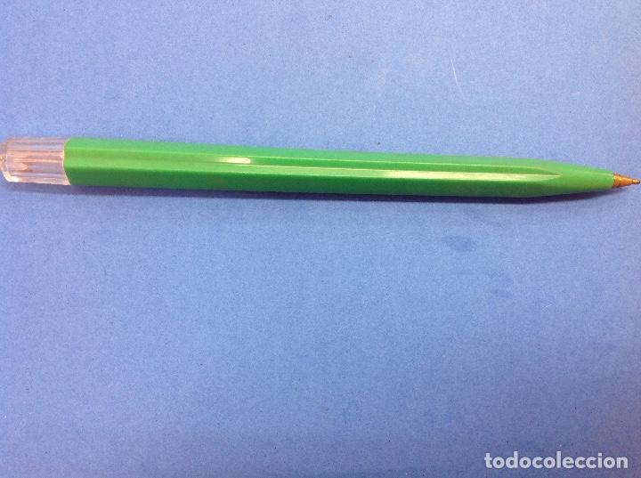 Escriban&iacute;a: bol&iacute;grafo verde antiguo a&ntilde;o 70 - Foto 1