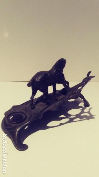 Escriban&iacute;a: Escribania de bronce con caballo ensillado - Foto 6