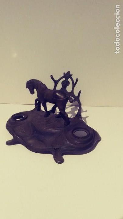 Escriban&iacute;a: Escribania de bronce con caballo ensillado - Foto 8