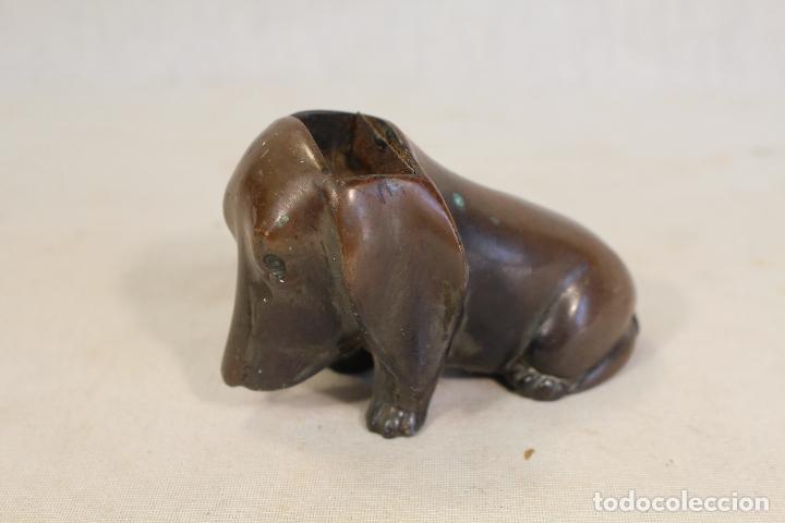Escriban&iacute;a: tintero perro basset en bronce - Foto 3