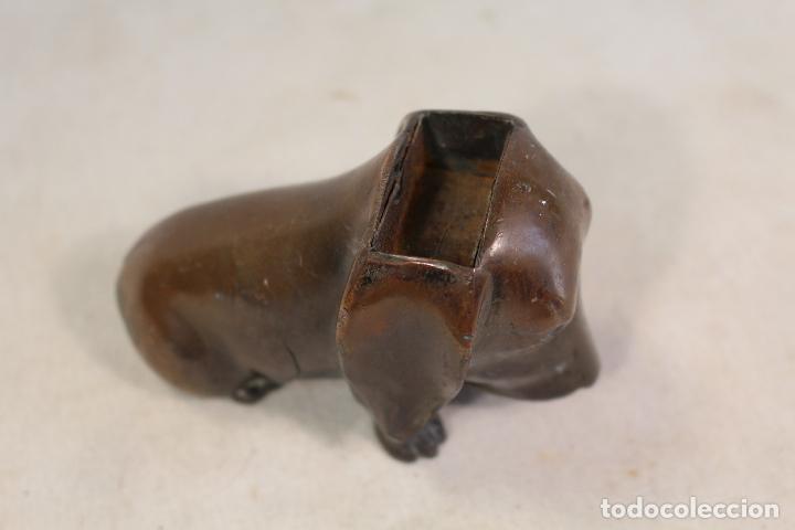 Escriban&iacute;a: tintero perro basset en bronce - Foto 6