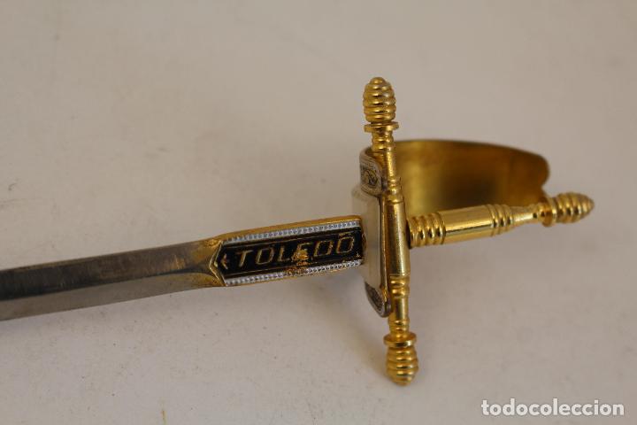 Escriban&iacute;a: abrecartas espada damasquinado toledo - Foto 2