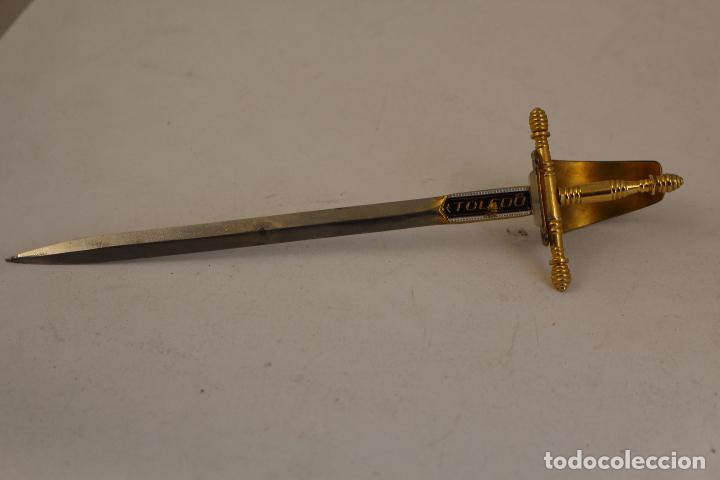 Escriban&iacute;a: abrecartas espada damasquinado toledo - Foto 4