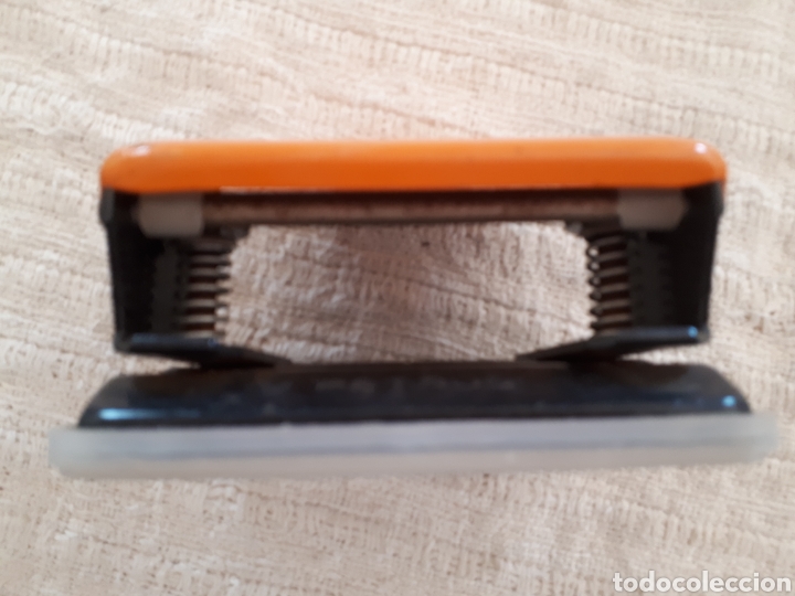 Escriban&iacute;a: Perforadora papel Petrus naranja - Foto 3