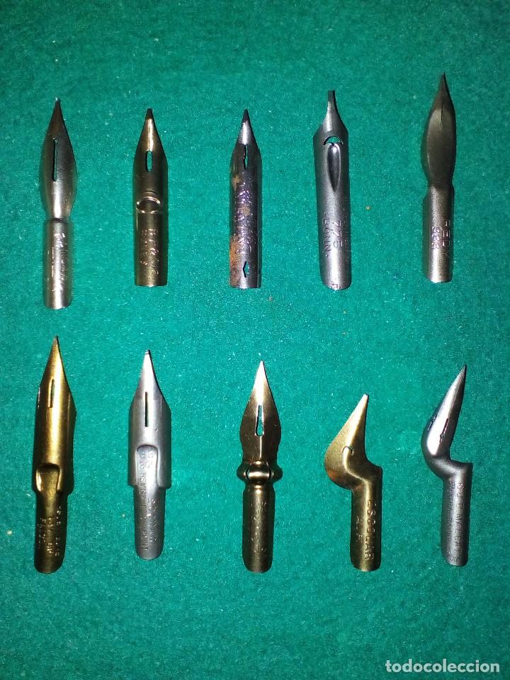 Escriban&iacute;a: PORTA PLUMINES Y PLUMINES - (lote 4) - Foto 2