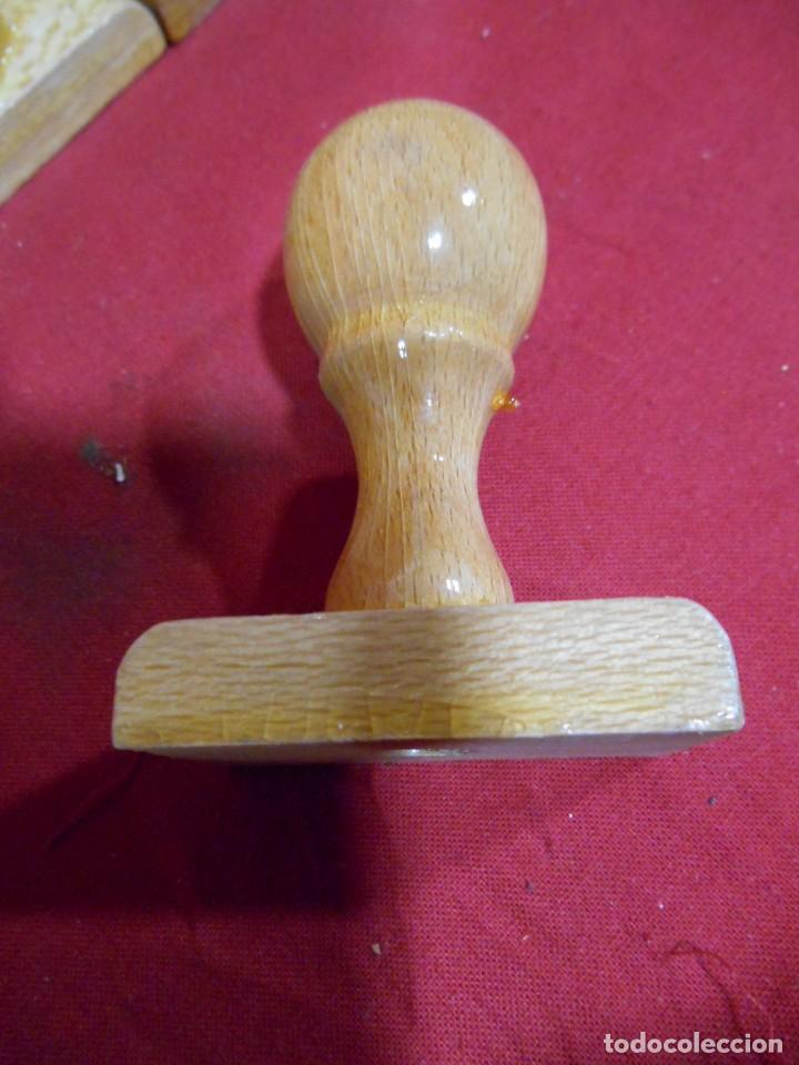 Escriban&iacute;a: LOTE DE 25 TAMPONES DE MADERA SIN ESTRENAR - Foto 2