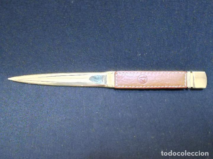 Escriban&iacute;a: ABRECARTAS DORADO - Foto 2