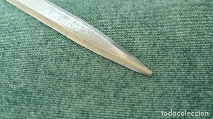 Escriban&iacute;a: ESPADA ABRECARTAS CON EL ESCUDO DE ARMAS DE CASTILLA - Foto 5