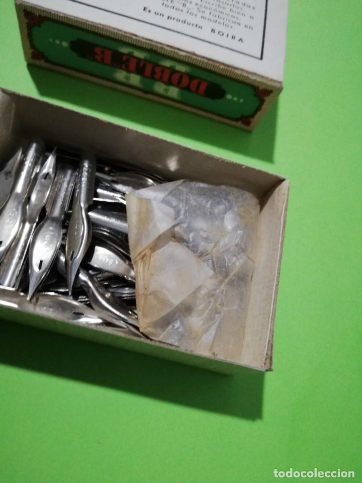 Escriban&iacute;a: CAJA PLUMILLAS DOBLE B - Foto 2