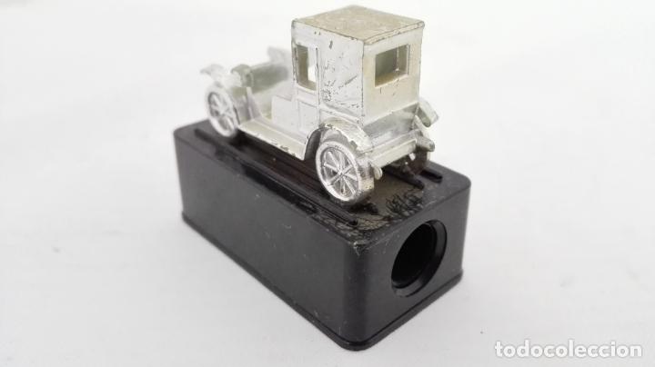 Escriban&iacute;a: SACAPUNTAS TAXI DE LA MARNE - Foto 2