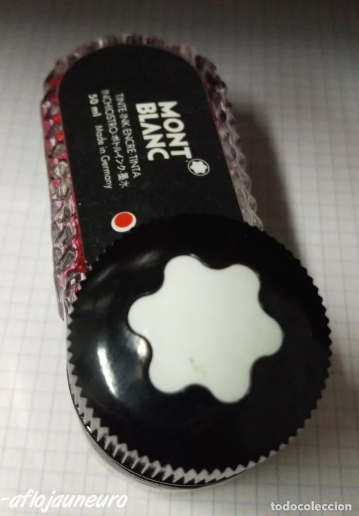 Escriban&iacute;a: MONTBLANC TINTERO CON TINTA ROJA - Foto 1