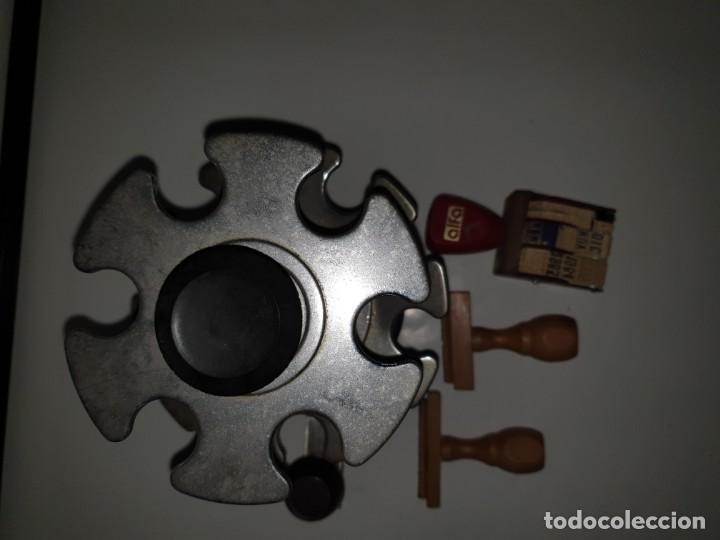 Escriban&iacute;a: PORTATAMPONES GIRATORIO CON SELLOS - Foto 4