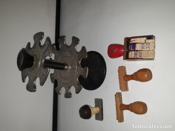 Escriban&iacute;a: PORTATAMPONES GIRATORIO CON SELLOS - Foto 5
