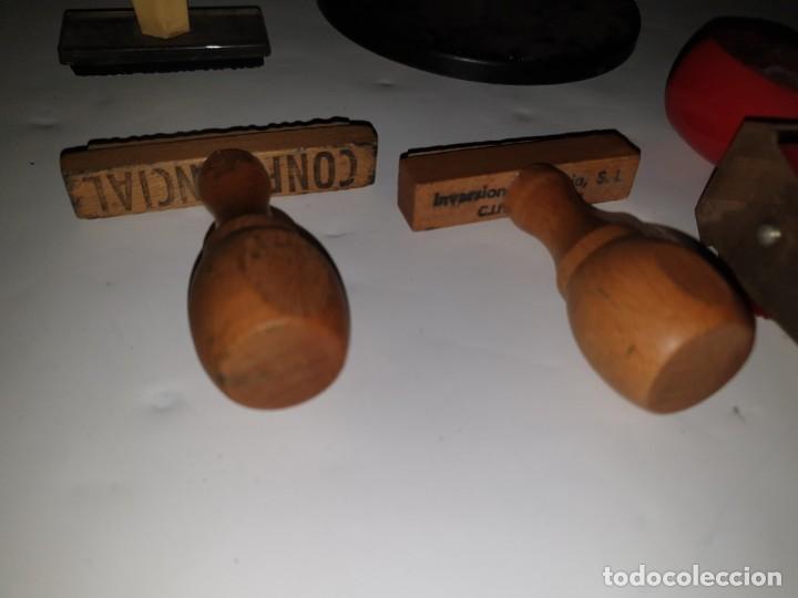 Escriban&iacute;a: PORTATAMPONES GIRATORIO CON SELLOS - Foto 9