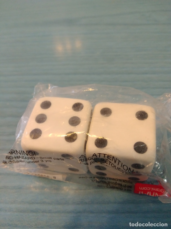 Escriban&iacute;a: 2 GOMAS DE BORRAR  DE DADOS - Foto 1