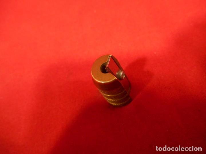 Escriban&iacute;a: ANTIGUO SACAPUNTAS DE BRONCE MOLETEADO - Foto 4