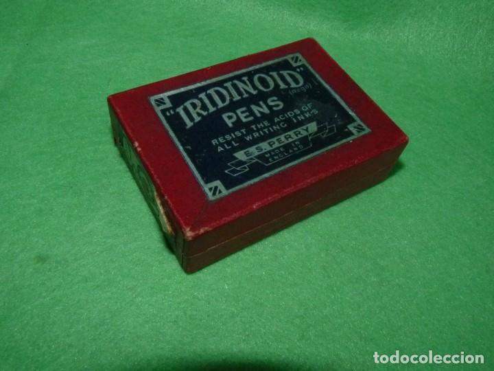 Escriban&iacute;a: Caja de plumillas marca IRIDINOID abierta - Foto 1