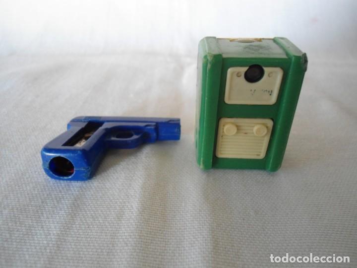 Escriban&iacute;a: PAREJA DE ANTIGUOS SACAPUNTAS DE PLASTICO - Foto 1