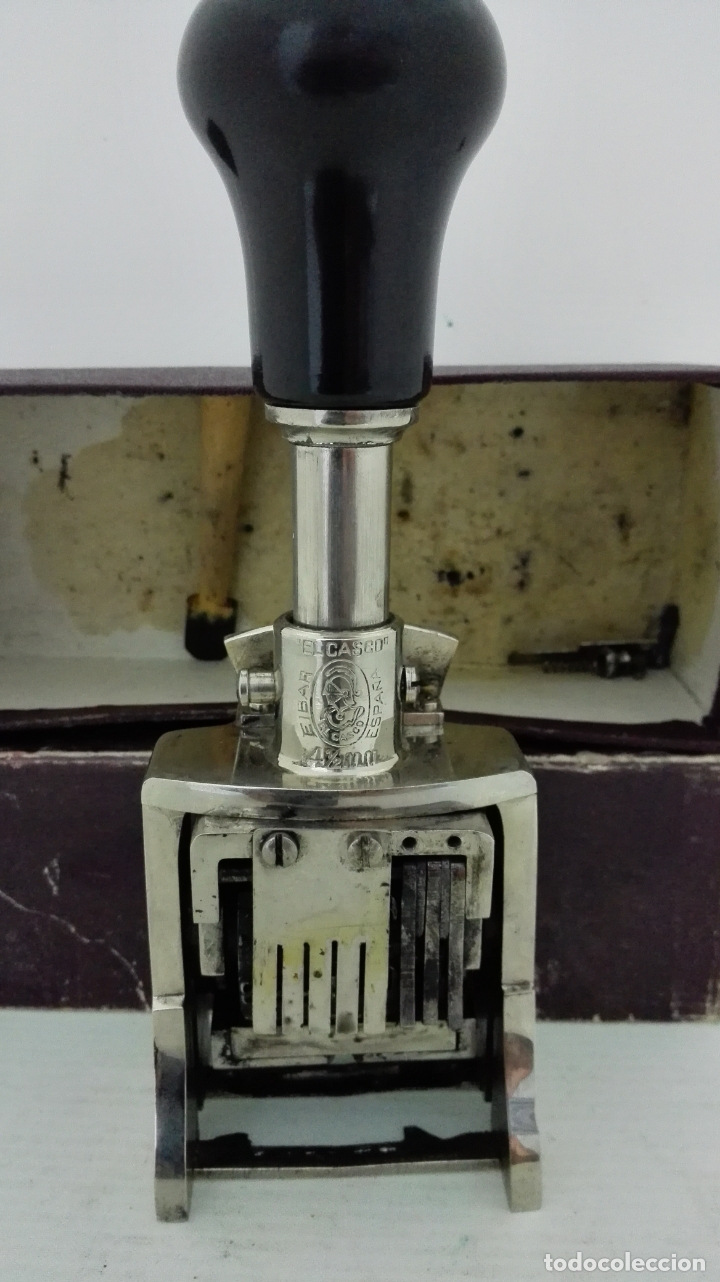 Escriban&iacute;a: ANTIGUO NUMERADOR MODELO 500, 41/2 MM, MARCA EL CASCO - Foto 3
