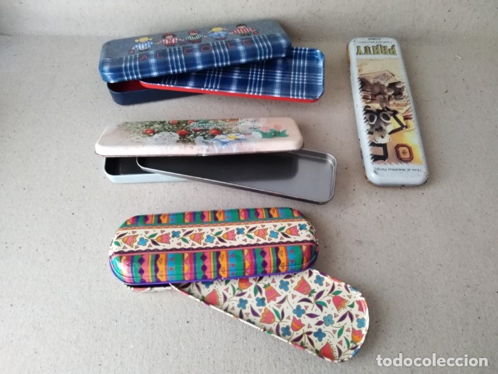 Escriban&iacute;a: 4 plumier lata - Foto 1