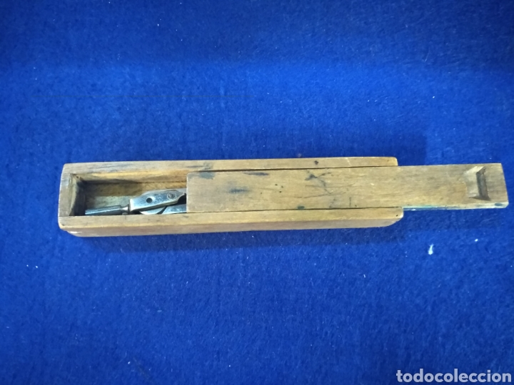 Escriban&iacute;a: Comp&aacute;s con estuche de madera - Foto 2