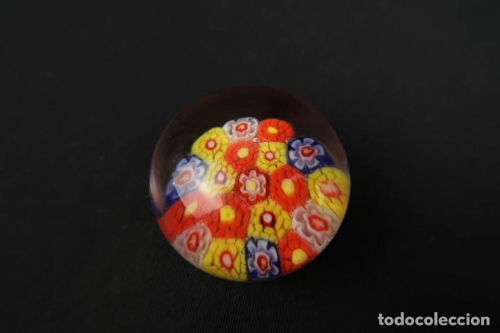 Escriban&iacute;a: Antiguo Pisapapeles de cristal - Foto 2
