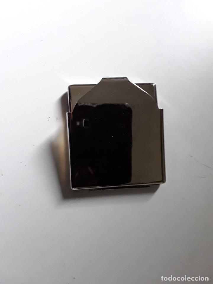 Escriban&iacute;a: Tarjetero de metal con ba&ntilde;o de plata - Foto 8