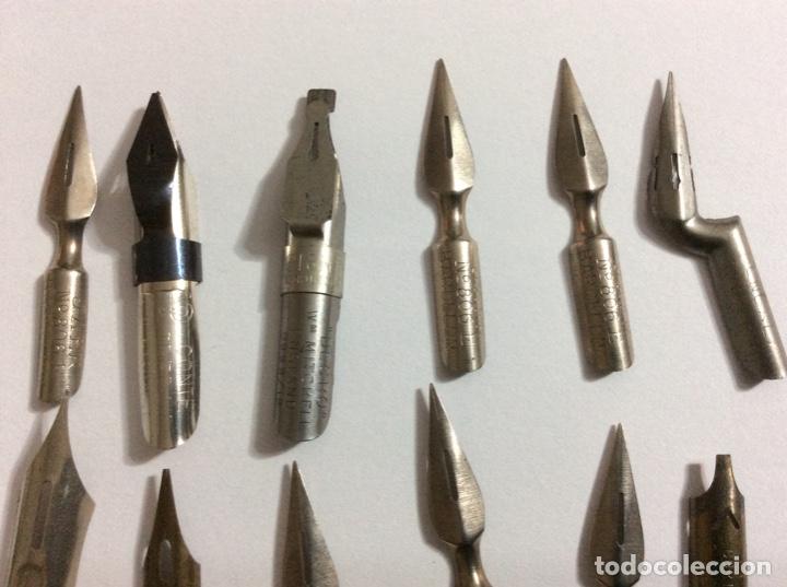 Escriban&iacute;a: 30 PLUMILLAS VARIADAS. VARIAS MARCAS. - Foto 3