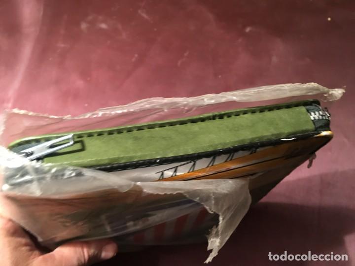 Escriban&iacute;a: ESTUCHE COLEGIO ATLETICO DE MADRID - Foto 2