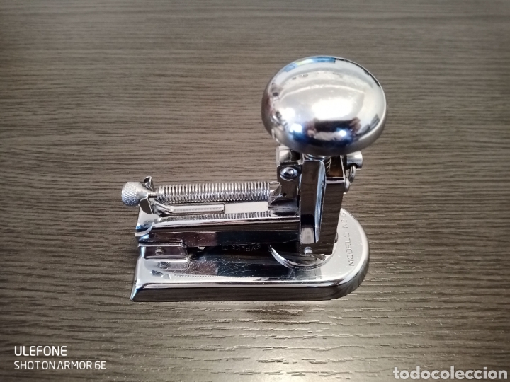 Escriban&iacute;a: Antiguo Conjunto Grapadora y Perforadora EL CASCO - Foto 8