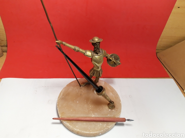 Escriban&iacute;a: Porta plumas de bronce y base de marmol. - Foto 1