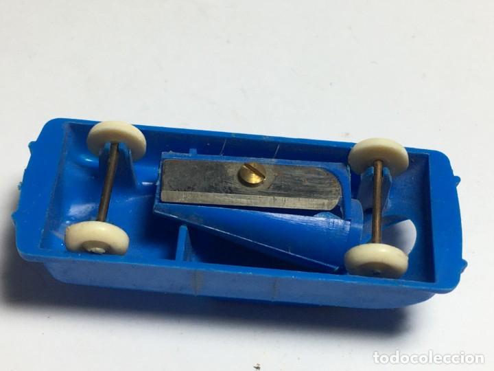 Escriban&iacute;a: SACAPUNTAS DE PLASTICO COCHE ANTIGUO - Foto 6