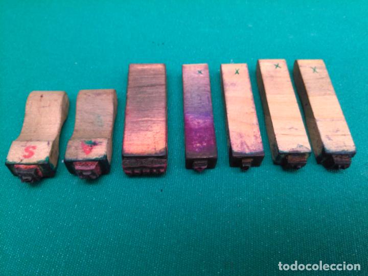 Escriban&iacute;a: SIETE PEQUE&Ntilde;OS TAMPONES CON LETRAS DE CAUCHO - Foto 2