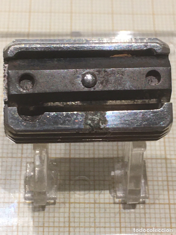 Escriban&iacute;a: Sacapuntas marca El Casco metal - Foto 1